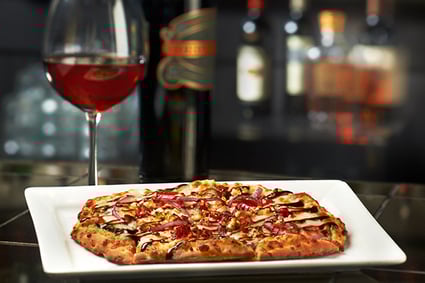 600_Piccolo_Bar_Pizza